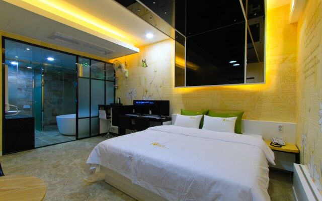 G&G Hotel