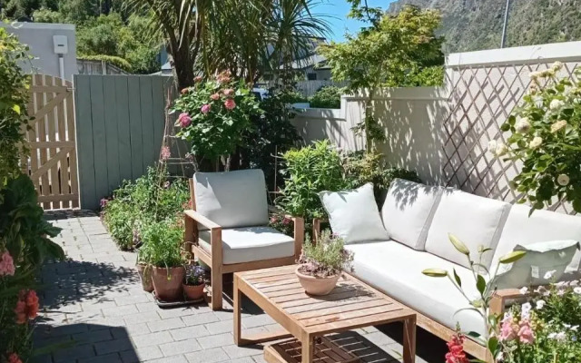 Queenstown Retreat