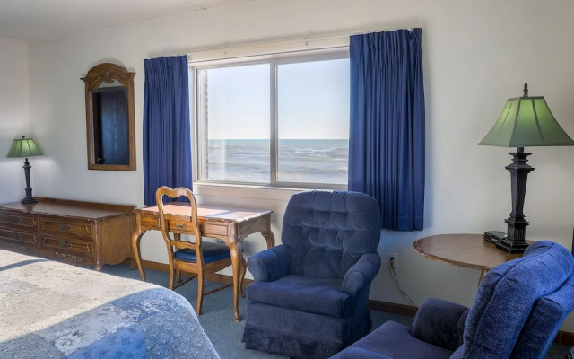 Lighthouse Inn