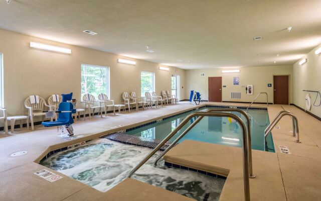 Cobblestone Hotel & Suites - Harborcreek