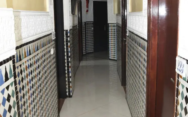 Cadé Hotel