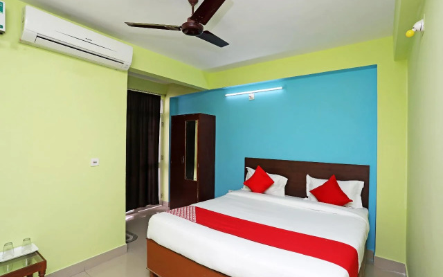 OYO 26496 Hotel Sands Bay