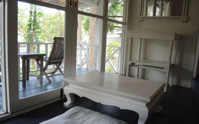 The C Samet Beach Resort
