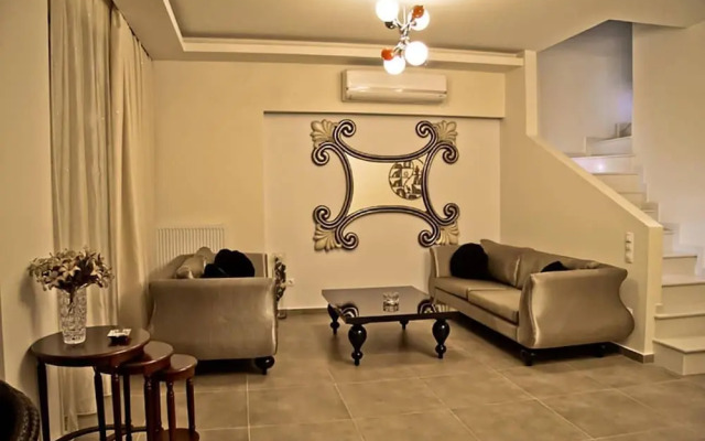 Villas Beach Front Gouves 4 Bedroom Beach Front Villa Peri