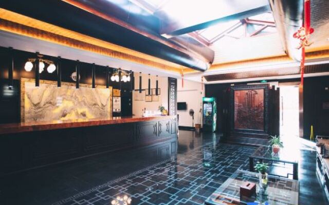 Ruting Yayuan Hotel