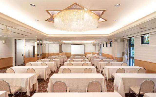 Отель Mystays Hiroshima Peace Park