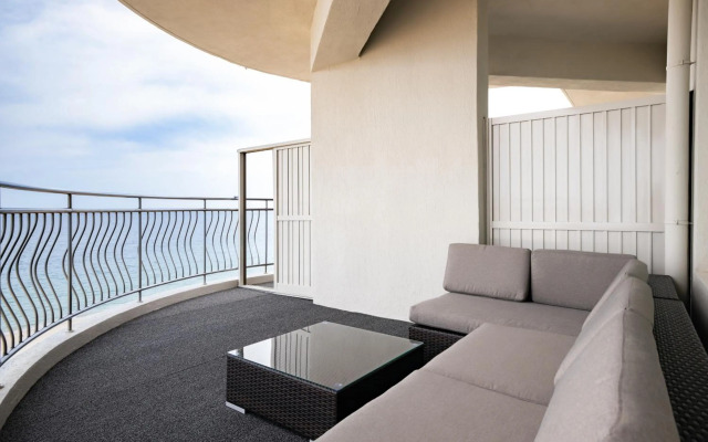Kensington Resort Seorak Beach