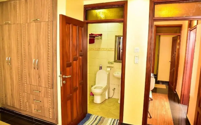 Four Vins Hotel & Apartments