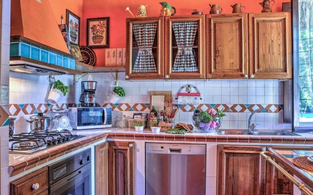 Vt-c765-dgbl0at - Villa Rasena 6