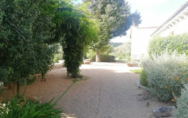 Impeccable 6-bed Villa in Luogosanto
