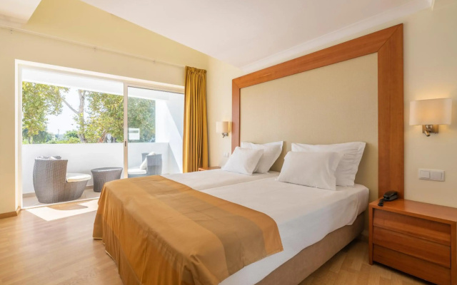 Lagoa Hotel