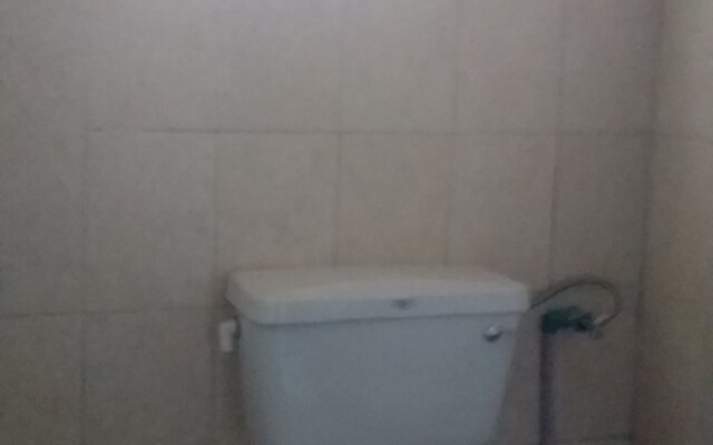Flagship Piazza Hotel - Hostel