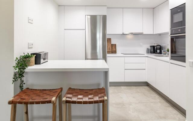 INF1.2A- Apartment close to beach and old town