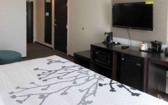 Sleep Inn & Suites Chiloquin-Crater Lake Junction