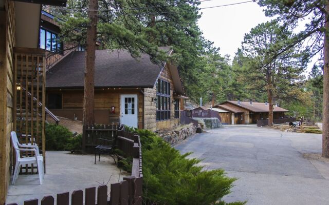 Timber Creek Chalets: 11