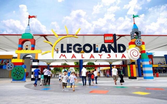 CozyStudio #1-3pax Paradigm Mall, Legoland