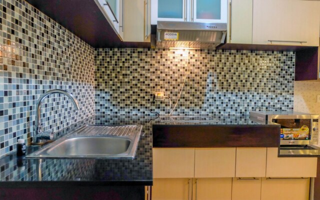 Strategic 2BR Apartment with City View at FX Residence