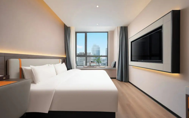 World Hotel  Jinan CBD MixC Branch