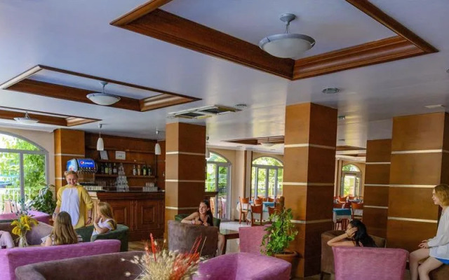 Karen Hotel