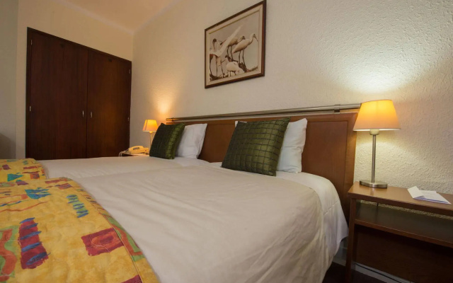 Holiday Inn Express and Suites Lisbon Principe Real by IHG