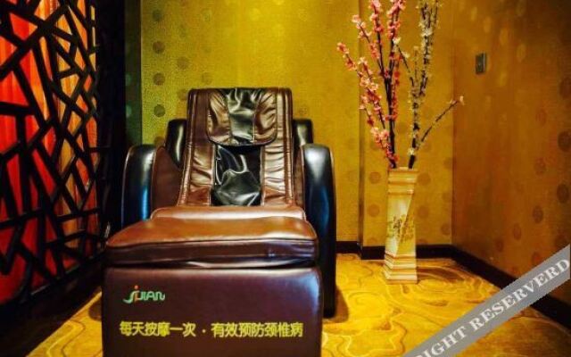 Phoenix Chain Hotel (Xuyong Bus Station)