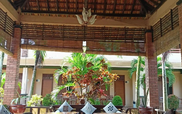 Nyiur Resort Hotel