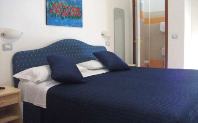 Hotel Tirrenia