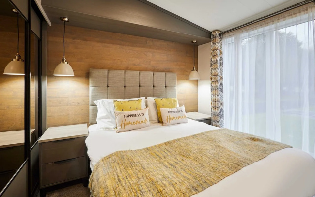 Host Stay Elegant Lodge