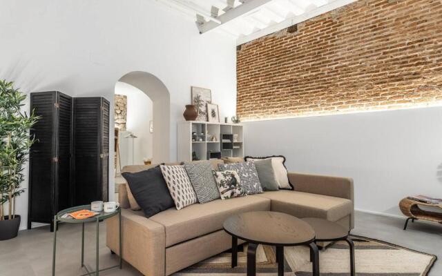 BNBHolder The Design Loft CHUECA