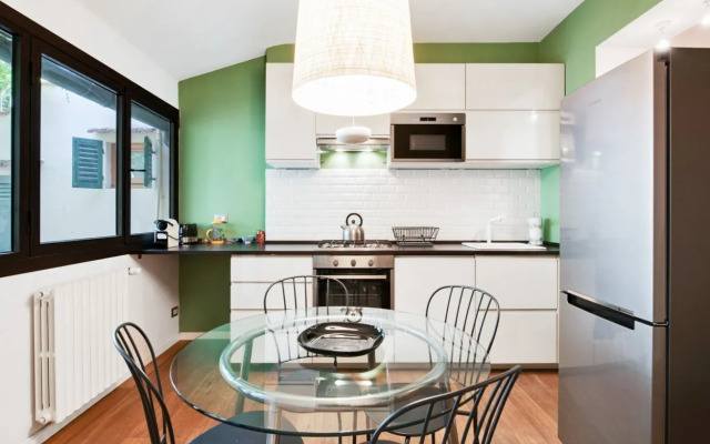 Santa Reparata Apartment with Patio and Terrace