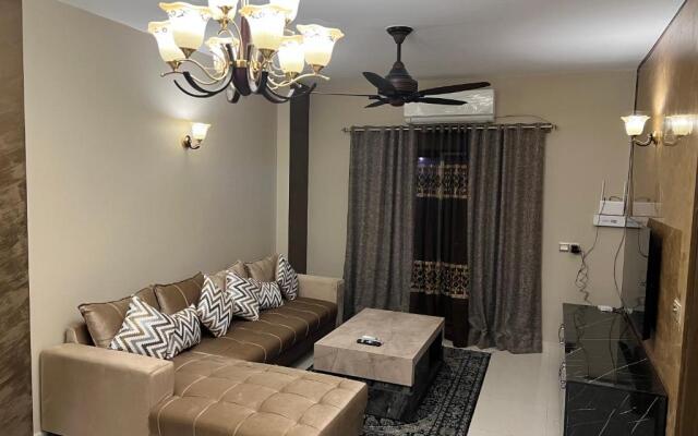 Super Deluxe three bedroom apartment