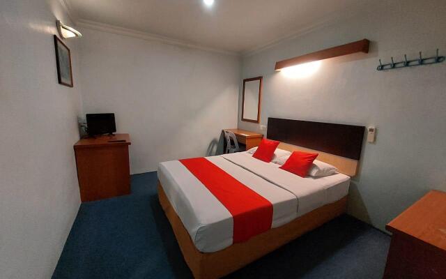 Centre Inn By CV
