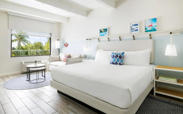 Blue Flamingo Resort Key West