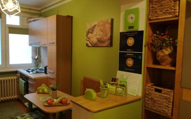 Green Apartment