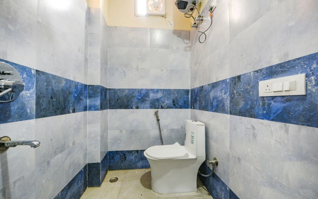 Fabhotel Palm Paradise