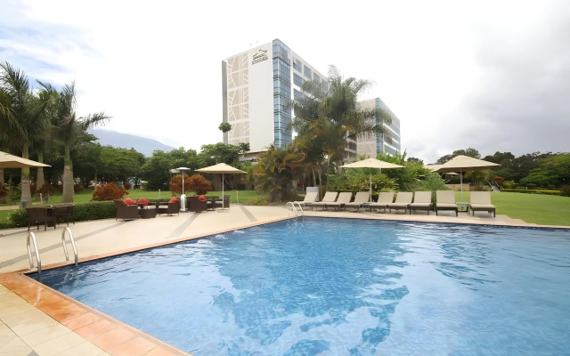 Mount Meru Hotel