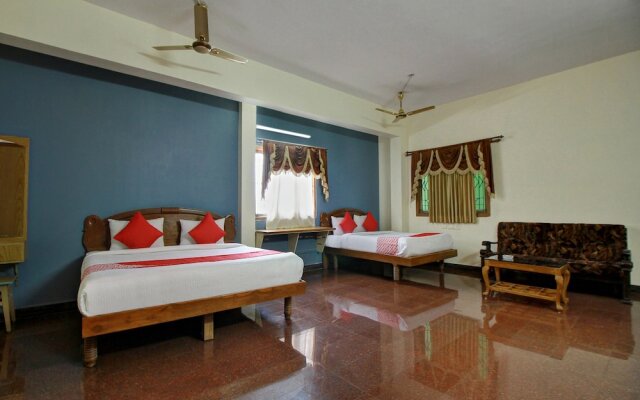 OYO 16345 PKN Residency