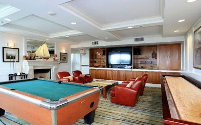 Palisade Palms Oceanfront Condo 5-star Amenities