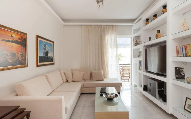 Elegant Athenian Apartment