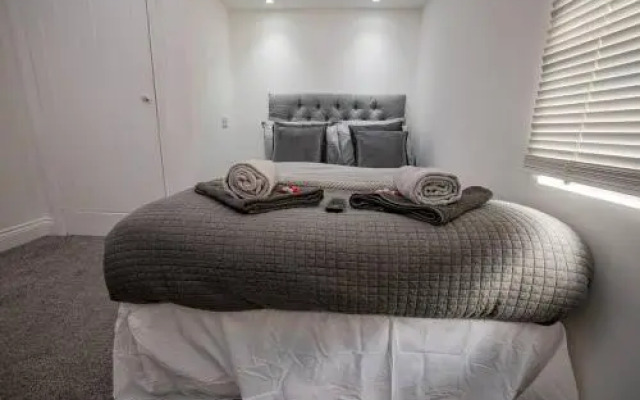 Roscoe House - Workstays Company UK