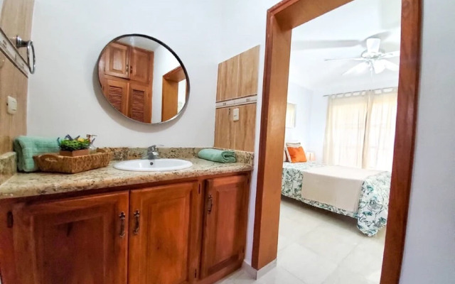 "quiet And Well-kept Apartment Garden Views. Playa Bavaro"