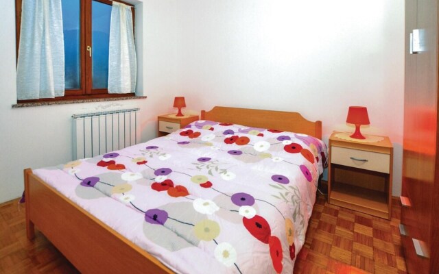 Beautiful Home in Izola With Wifi and 2 Bedrooms