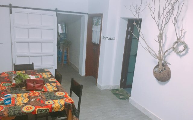 Guilin Hundred Lives Hostel