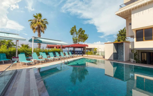 Tema 242 Hotel