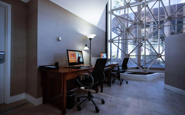 Hilton Tucson East