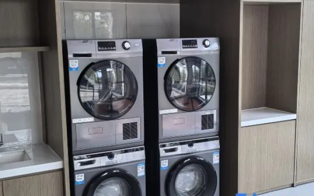 Vienna International Hotel (Jinhua Jinyi Free Trade Zone Center Branch) – Guest Rooms – Jinhua
