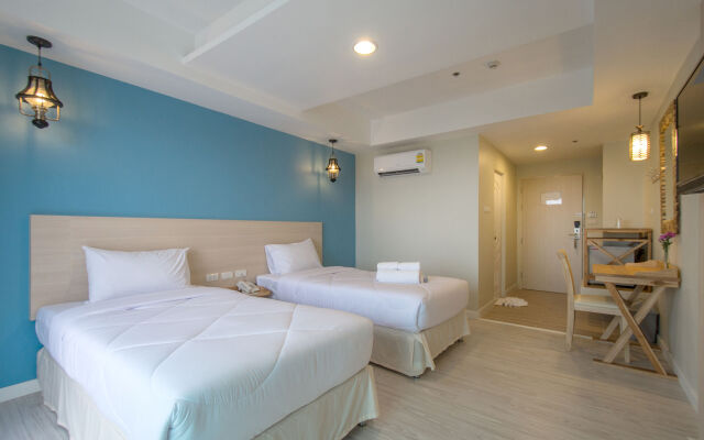 Prachuap Grand Hotel