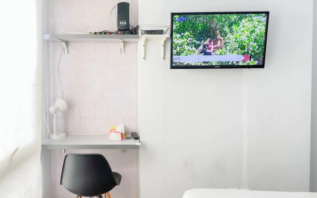 Cozy Stay Studio At Patraland Urbano Apartment