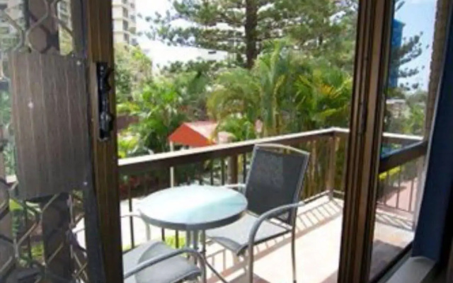 Trickett Gardens Holiday Inn