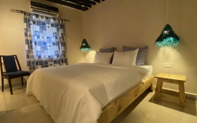 Hanaia House